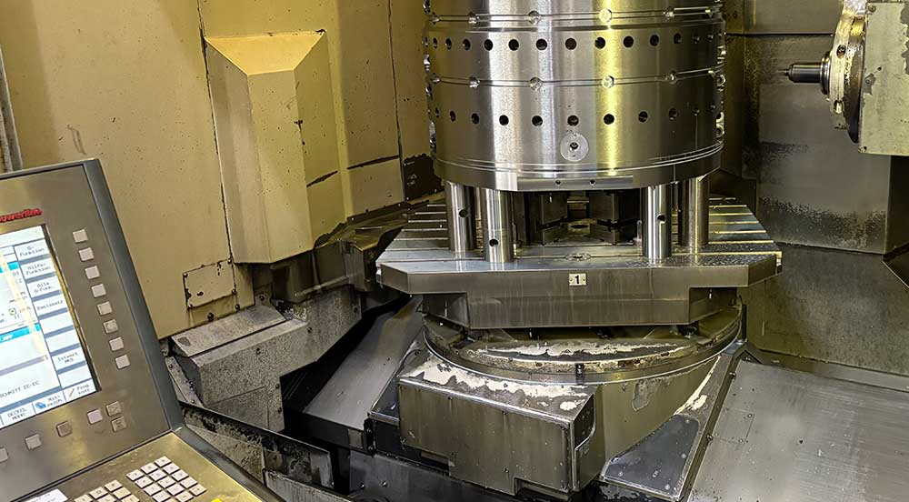 3D-Messtechnik zur Qualit&auml;tspr&uuml;fung gro&szlig;er CNC-Bauteile bei CIV Pr&auml;zisionstechnik